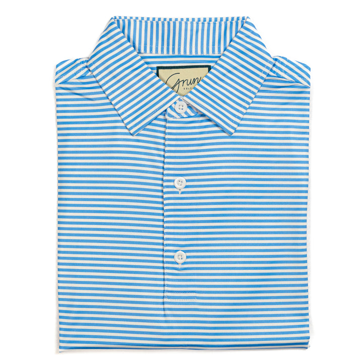 The Strippy is a stylish feed stripe pattern in our classic light blue color. Lightweight and made out of recycled polyester with 4-way stretch technology makes our polo one of the most comfortable ones on the market. 